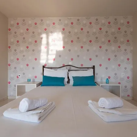 The Senses Tsilivi